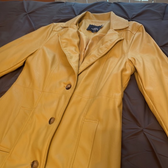 Lara Vegan Leather Coat by Urban Outfitters - Picture 6 of 9